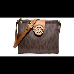 Michael Kors Crossbody